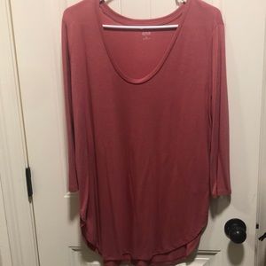 Ana size XL Rose 3/4 sleeve shirt with rounded bottom